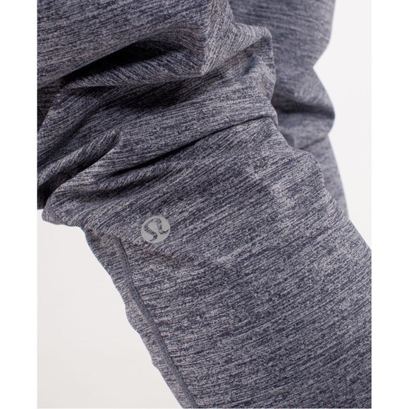 Lululemon Heathered Deep Indigo Happy Hatha Crop Size 4 - Picture 15 of 15
